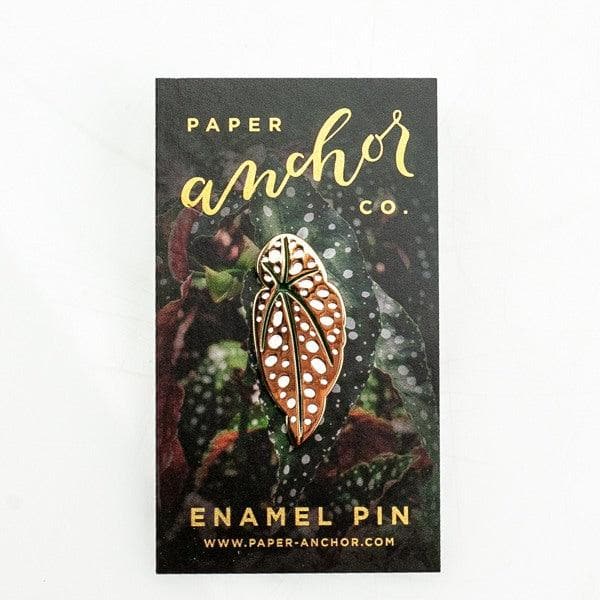 Begonia Maculata Leaf Lapel Pin - Green Fresh Florals + Plants