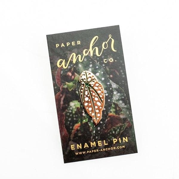 Begonia Maculata Leaf Lapel Pin - Green Fresh Florals + Plants